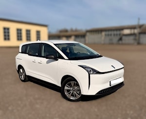 Автомобиль специальный ЭЛА АЛ «АКтава» на базе автомобиля FAW  